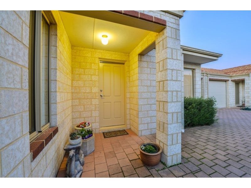 6/128 Wharf Street, Cannington WA 6107