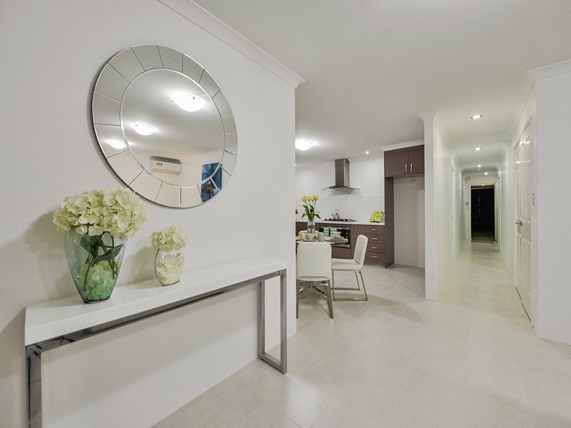 7a Barnsley Street, Queens Park WA 6107