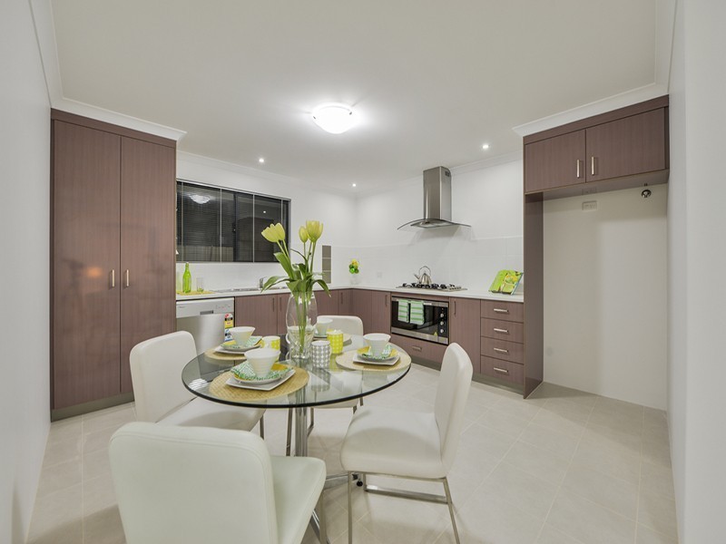 7a Barnsley Street, Queens Park WA 6107