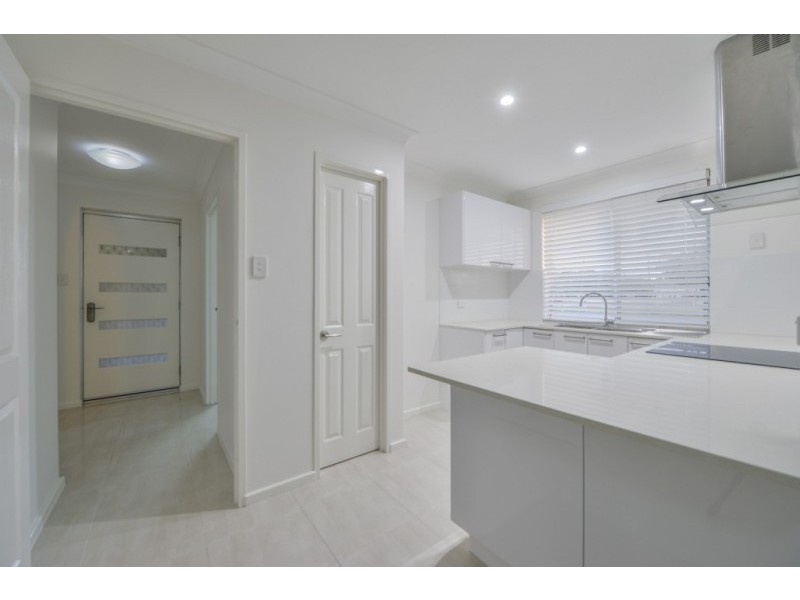 16 Stockman Way, Cannington WA 6107