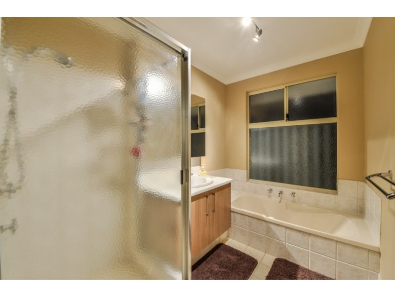 73b Chapman Rd, Bentley WA 6102