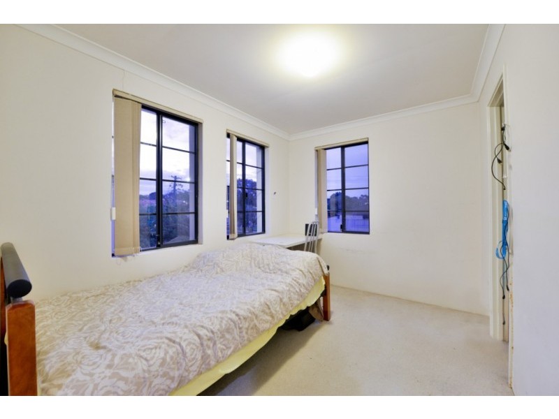 1/43-45 Lawson St, Bentley WA 6102