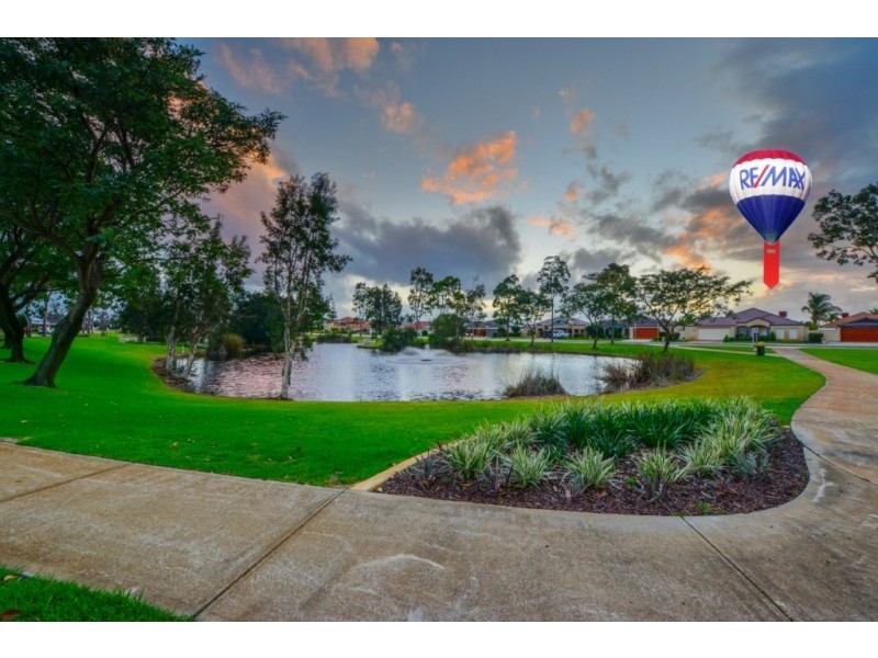3 The Bridgeway, Canning Vale WA 6155