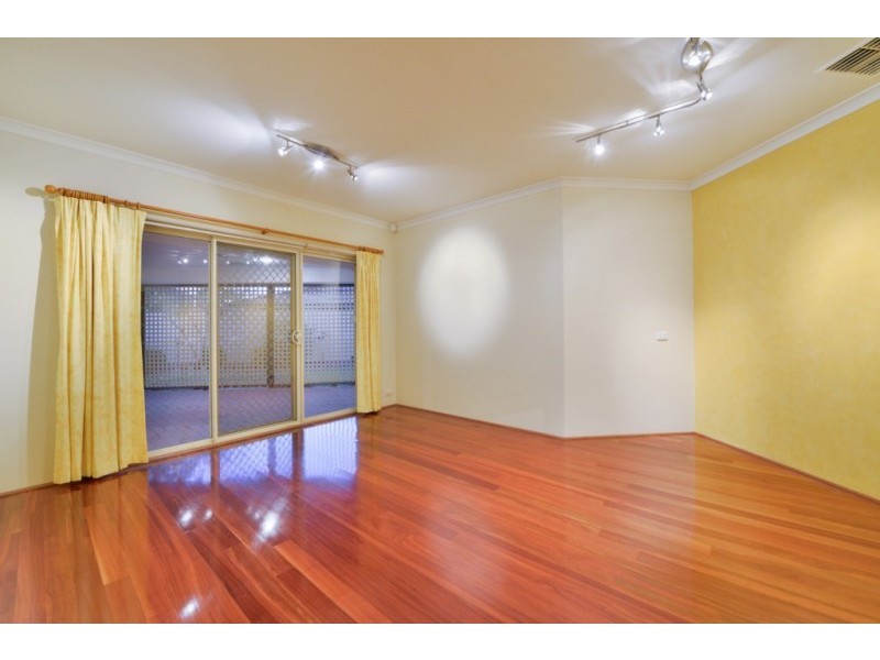 3 The Bridgeway, Canning Vale WA 6155
