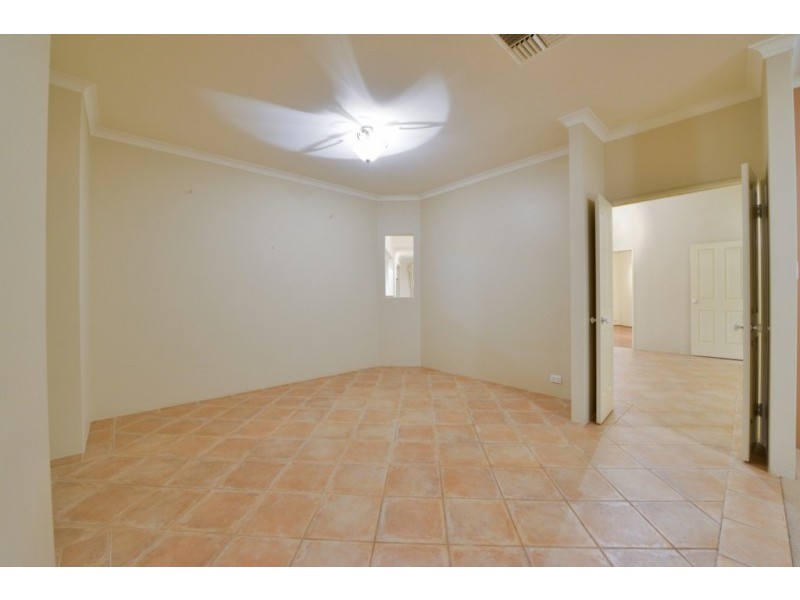 3 The Bridgeway, Canning Vale WA 6155