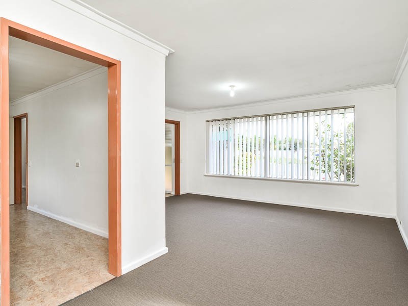 21 Kenwick Rd, Kenwick WA 6107