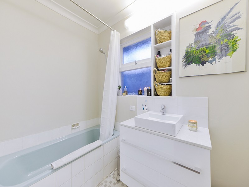 19 Parkhill Way, Wilson WA 6107