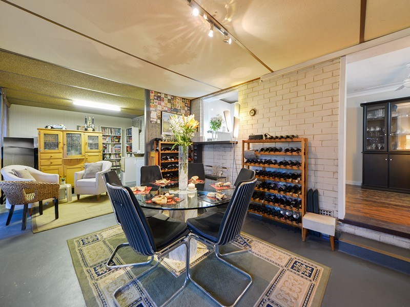 19 Parkhill Way, Wilson WA 6107