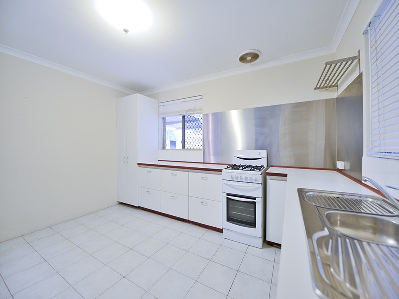 28 Eureka Place, Seville Grove WA 6112