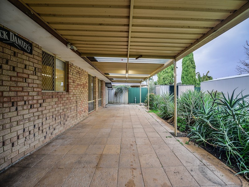 28 Eureka Place, Seville Grove WA 6112