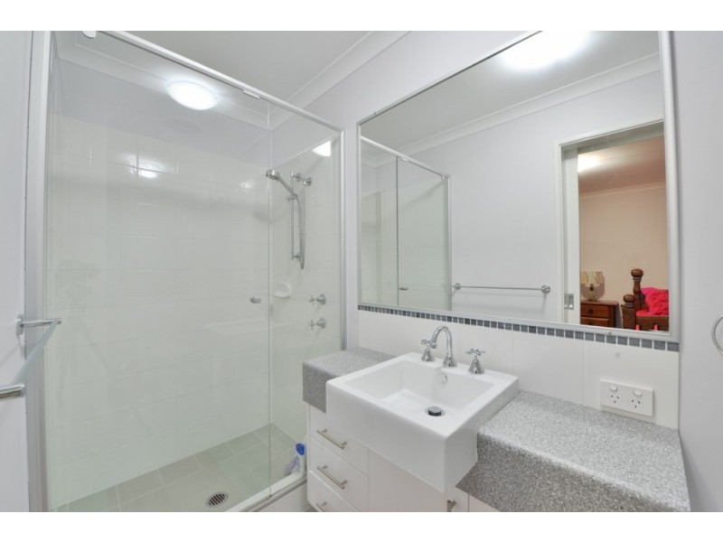 38 Kalari Drive, Wattle Grove WA 6107