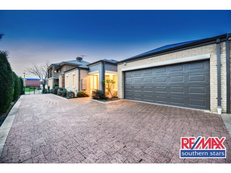 2/5 Oak Street, Cannington WA 6107
