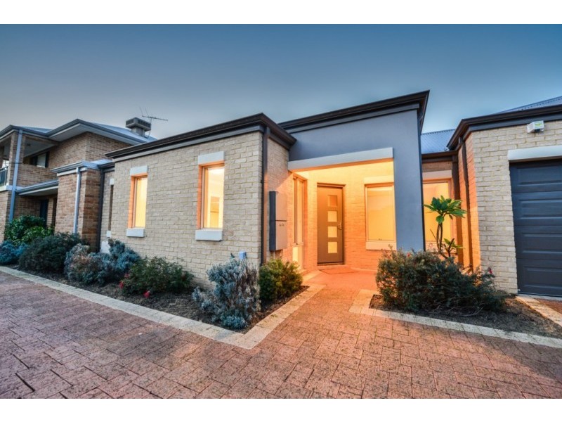2/5 Oak Street, Cannington WA 6107