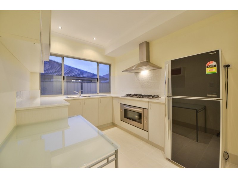 29 Tulip Way, East Cannington WA 6107