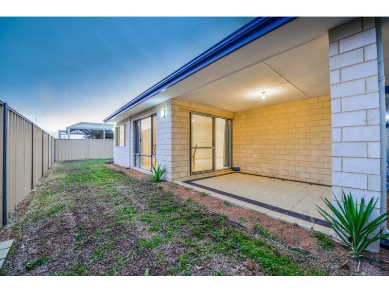29 Tulip Way, East Cannington WA 6107