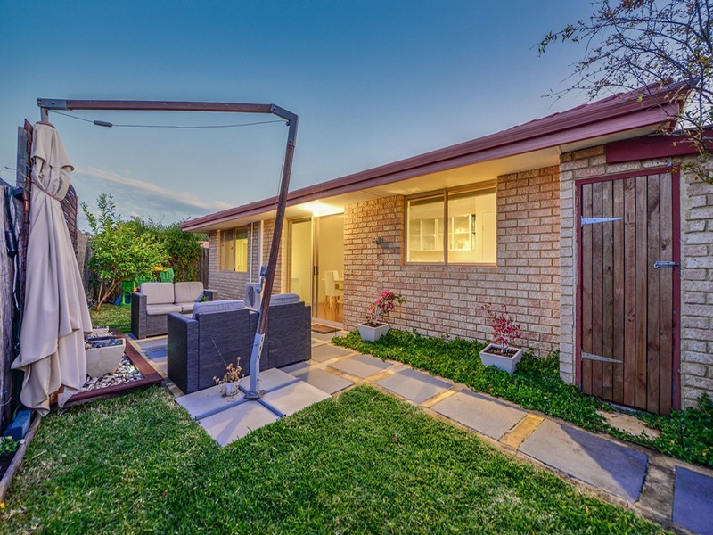 8b Bungaree Road, Wilson WA 6107