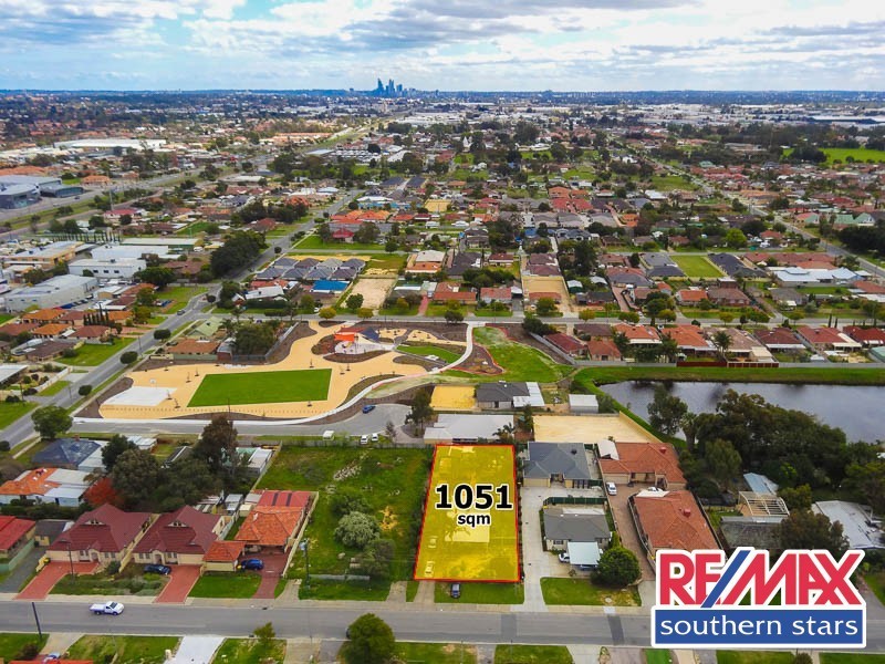 12 Thomas Street, Queens Park WA 6107