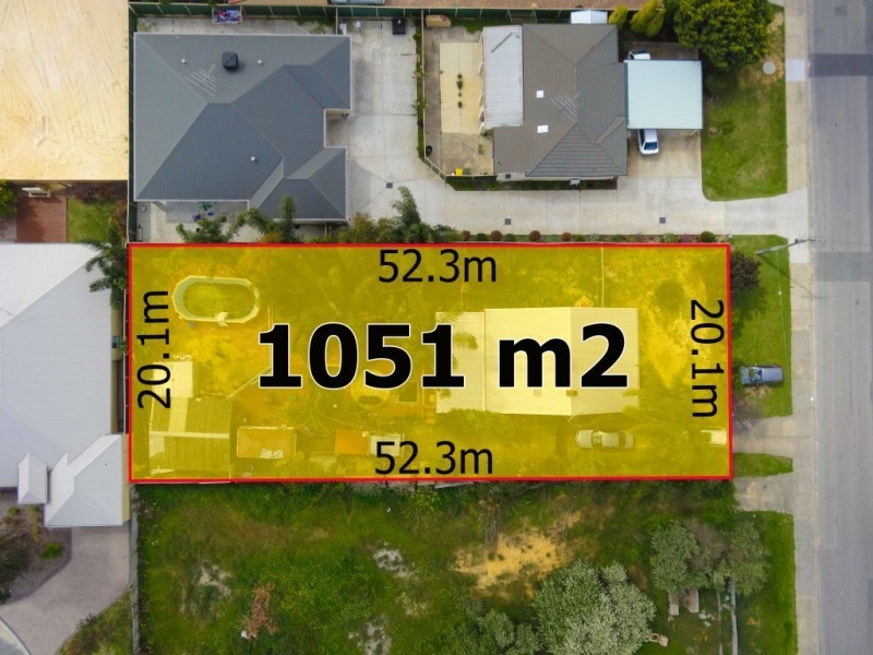 12 Thomas Street, Queens Park WA 6107