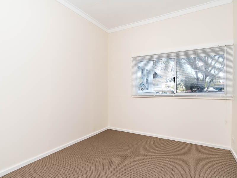 4 Barcombe Way, Gosnells WA 6110