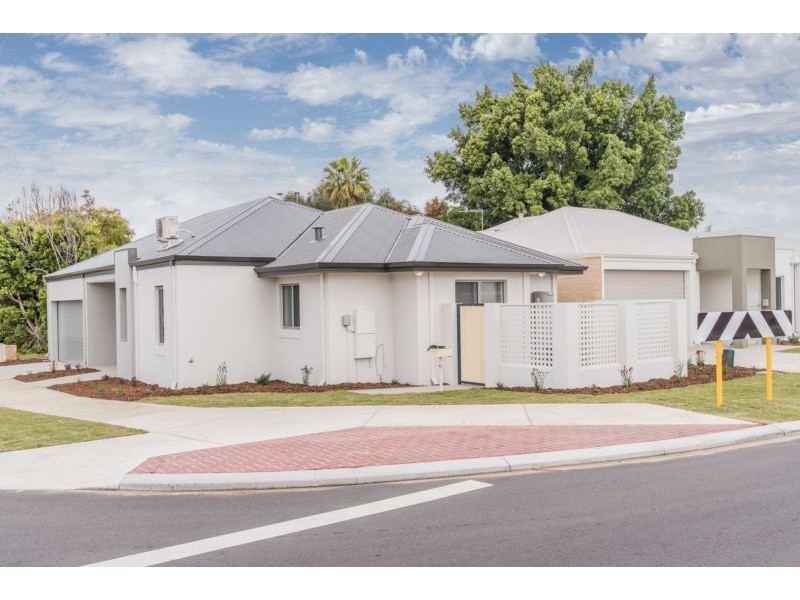 83 Renou Street, East Cannington WA 6107