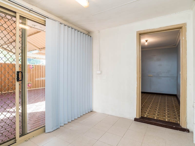 5 Temby, Beckenham WA 6107