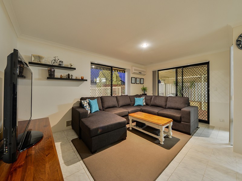 6 Adana Elbow, Kenwick WA 6107