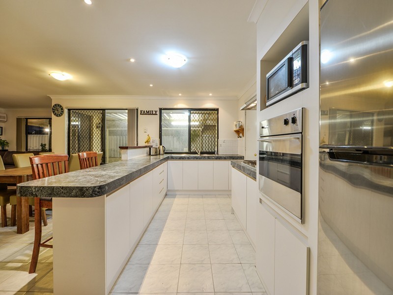 6 Adana Elbow, Kenwick WA 6107