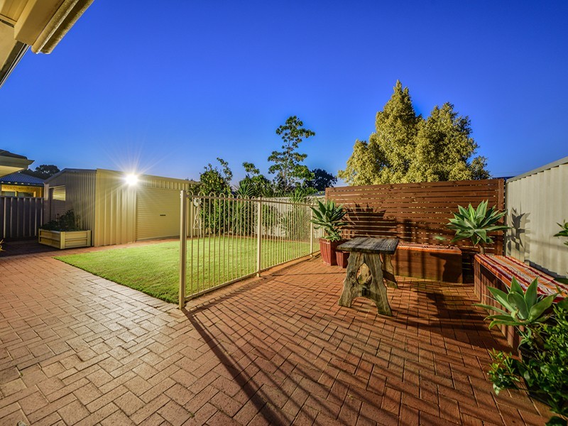 6 Adana Elbow, Kenwick WA 6107