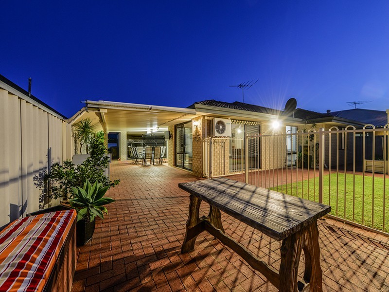 6 Adana Elbow, Kenwick WA 6107