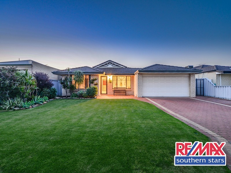 6 Adana Elbow, Kenwick WA 6107