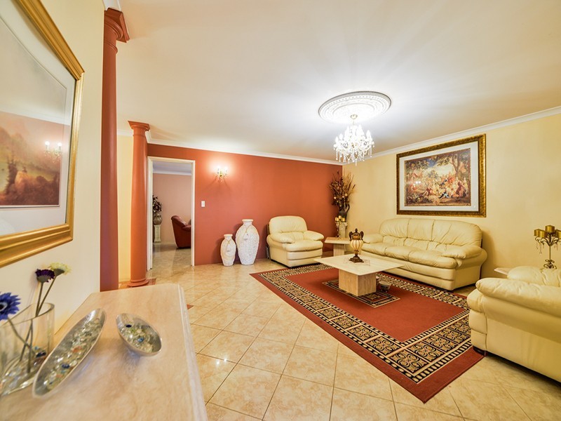 50 Daly Circle, Langford WA 6147