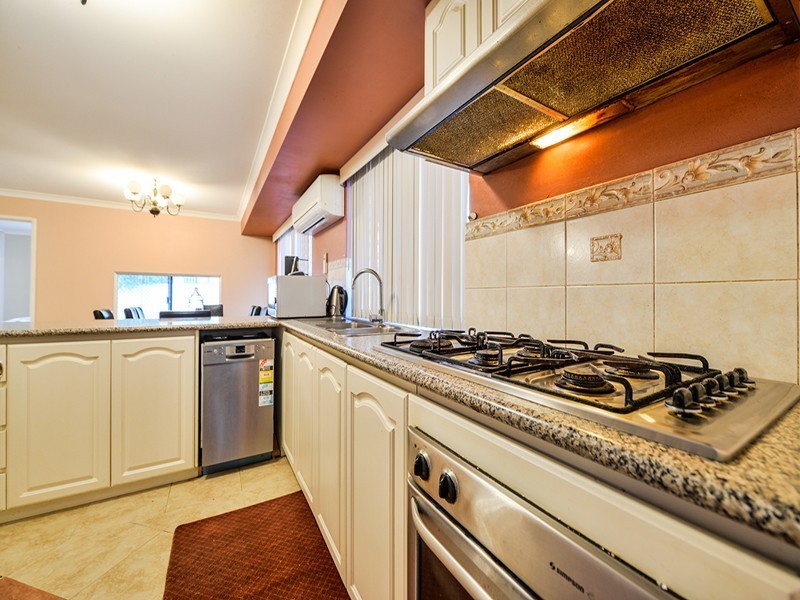 50 Daly Circle, Langford WA 6147