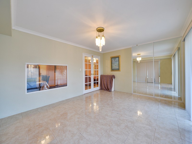 50 Daly Circle, Langford WA 6147