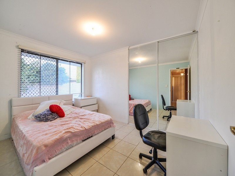 50 Daly Circle, Langford WA 6147