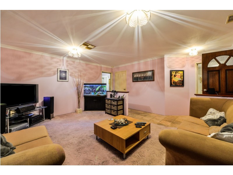 58 Mallard Way, Cannington WA 6107