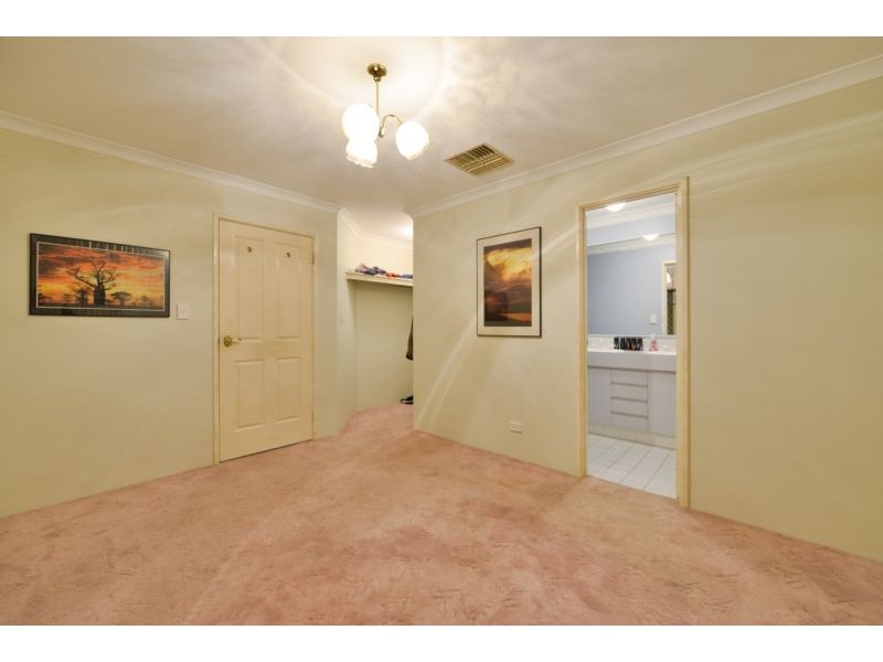 58 Mallard Way, Cannington WA 6107