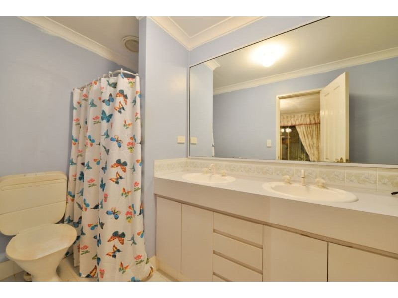 58 Mallard Way, Cannington WA 6107