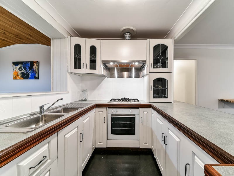 46 Gaskin Road, Kenwick WA 6107