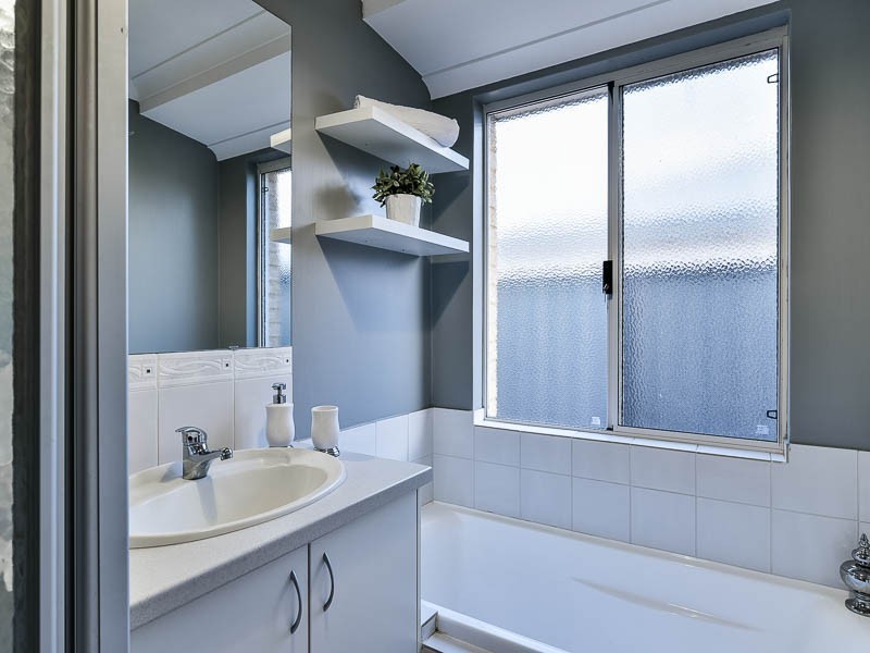 12 Cervantes Avenue, Baldivis WA 6171