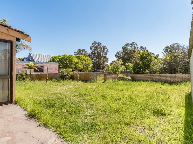 360 Railway Parade, Beckenham WA 6107