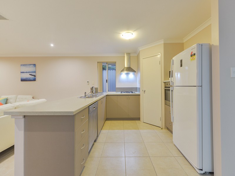 47 Camden Boulevard, Aubin Grove WA 6164