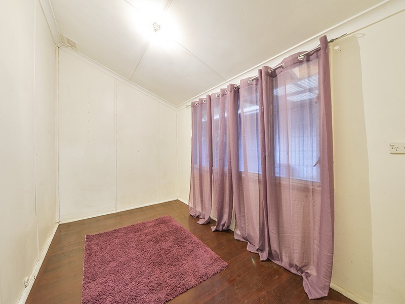 25 Brookland Street, Beckenham WA 6107