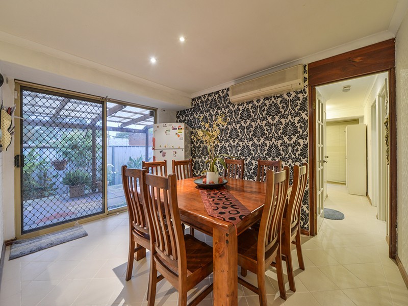 23 Bush Close, Beckenham WA 6107