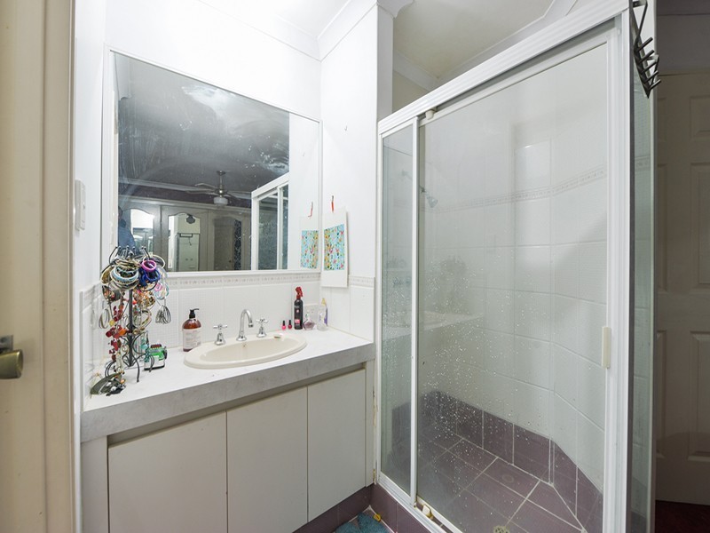 23 Bush Close, Beckenham WA 6107