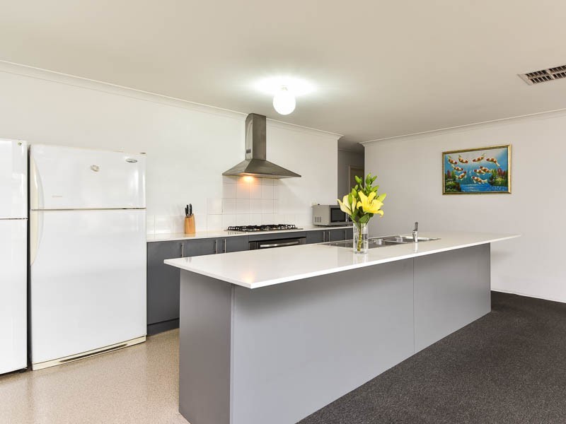 14 Pentecost Loop, Southern River WA 6110