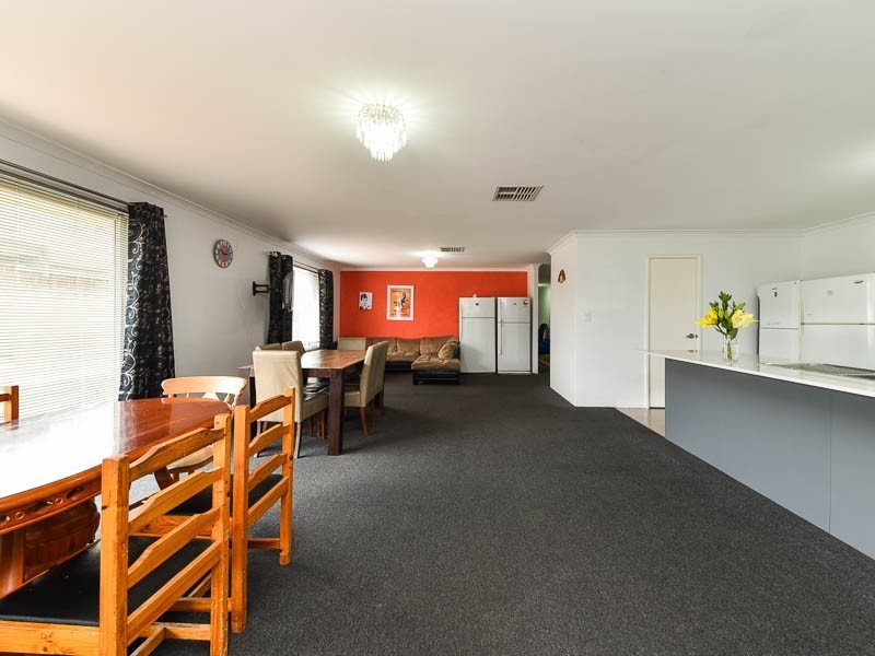 14 Pentecost Loop, Southern River WA 6110