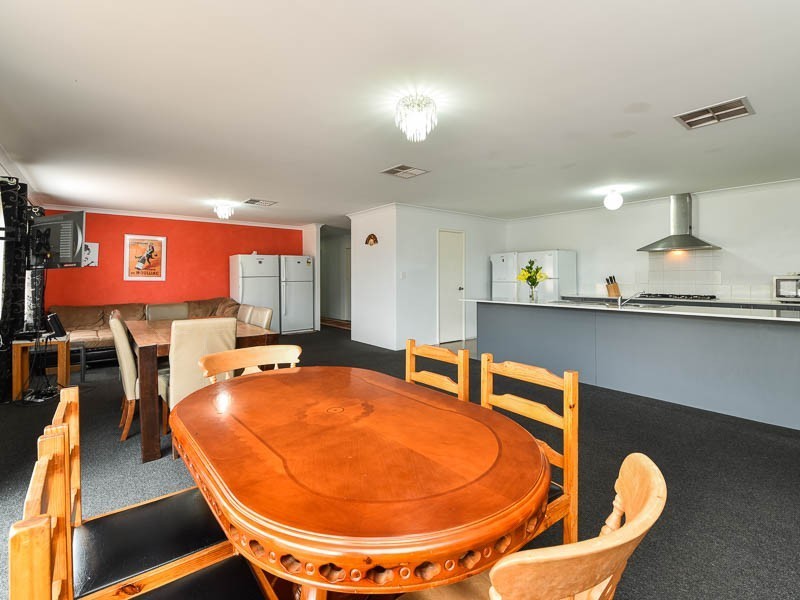14 Pentecost Loop, Southern River WA 6110