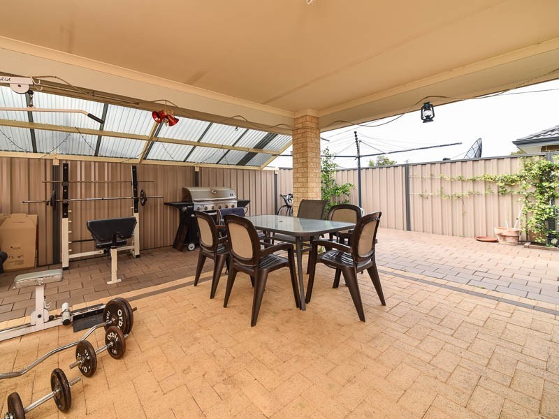 14 Pentecost Loop, Southern River WA 6110