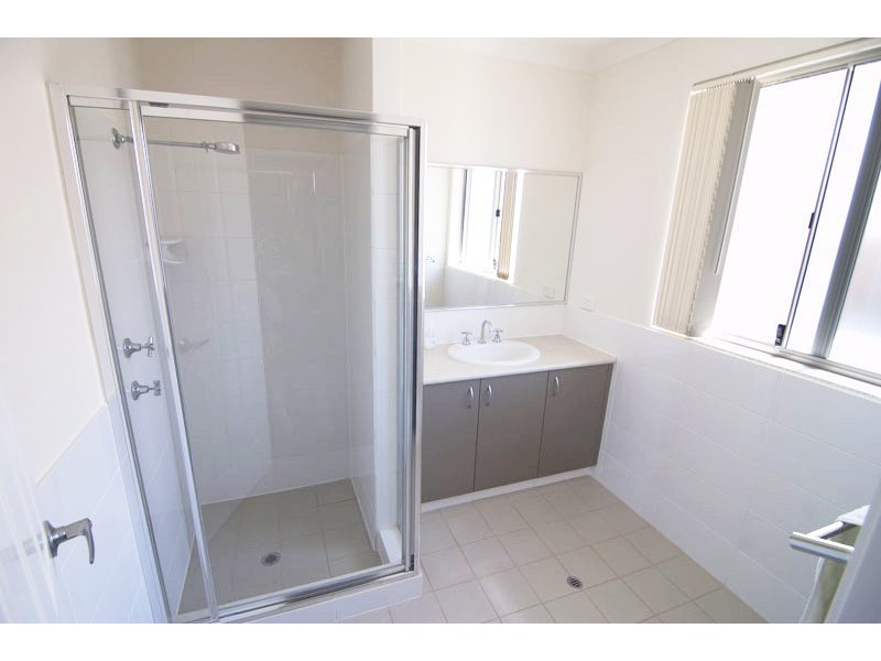 106 Station Street, East Cannington WA 6107