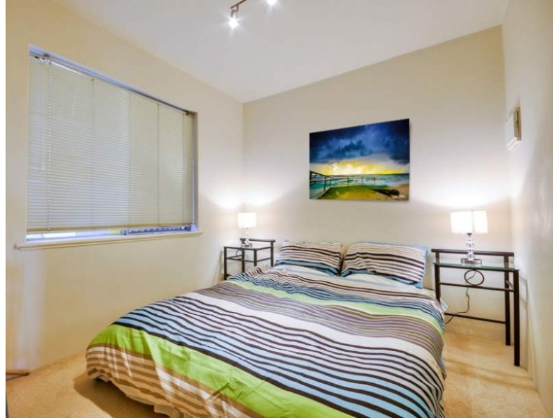 8/12 McMaster Street, Victoria Park WA 6100